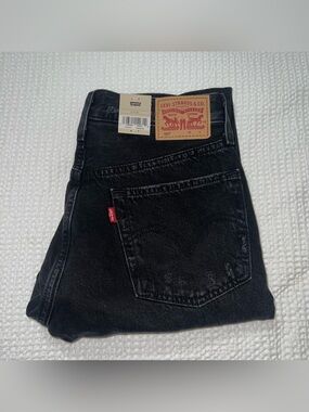 Levi's Women's Straight Leg Black Denim Jeans